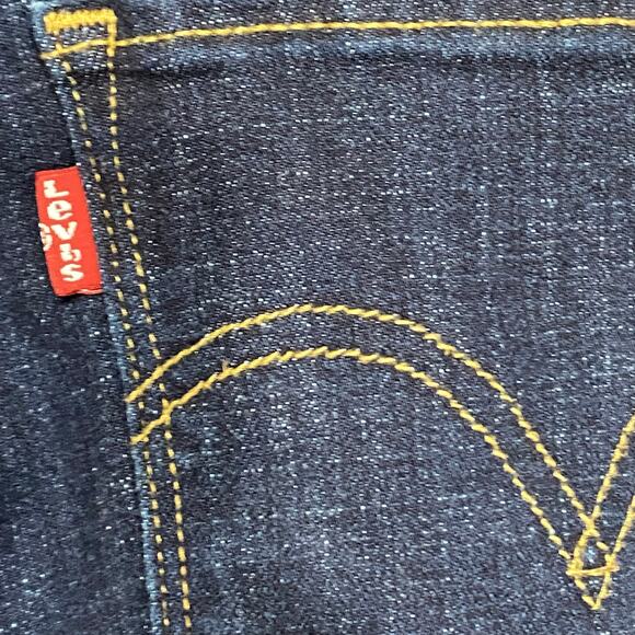 Levi’s Jeans SIZE 12 M Classic Bootcut Dark Wash Cotton Blend Denim - Picture 5 of 13